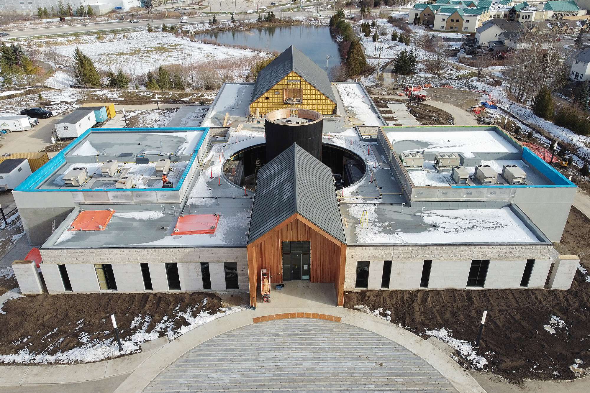 DecBuilding 2 The Gies Family Centre