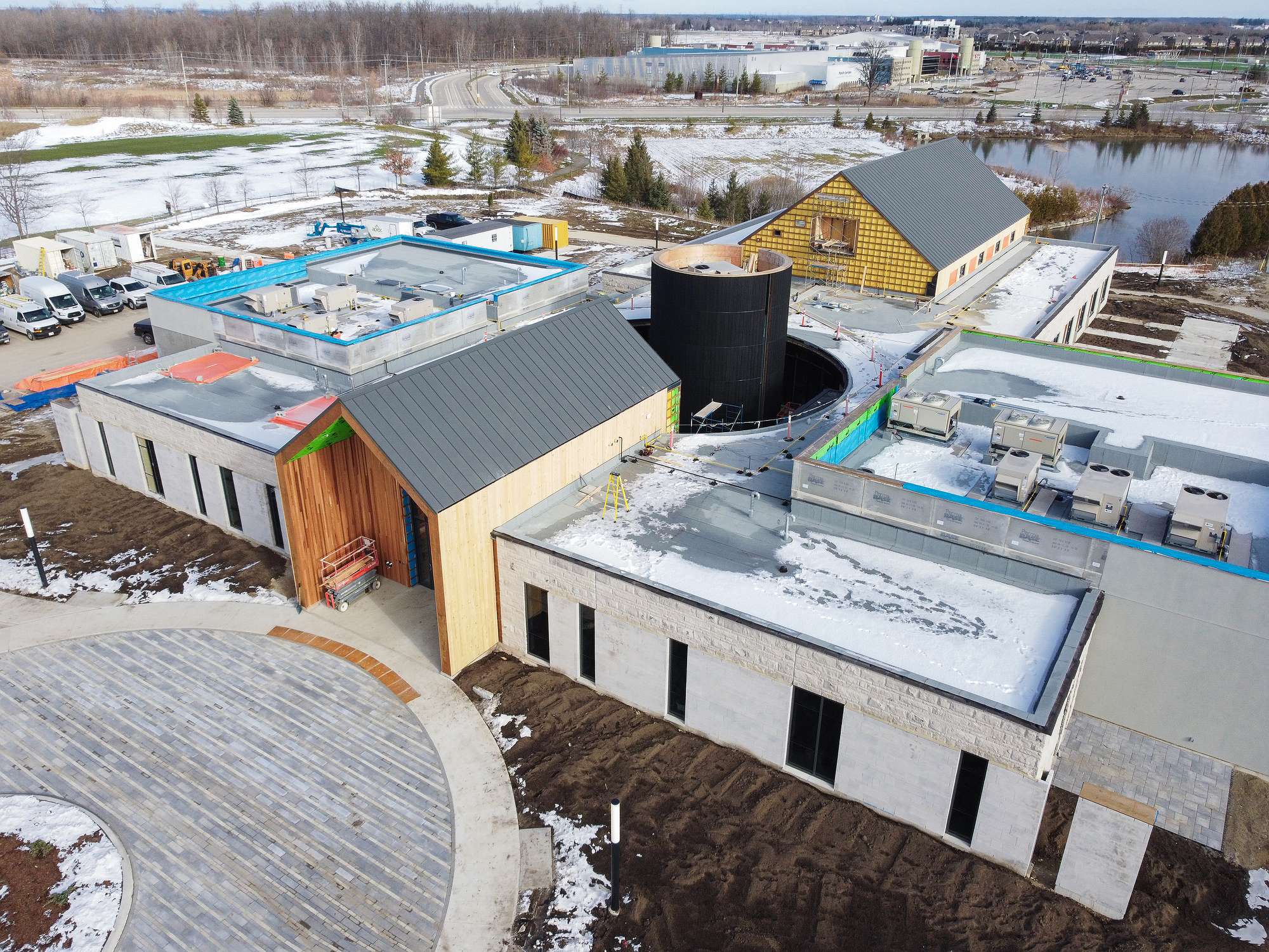 DecBuilding 3 The Gies Family Centre